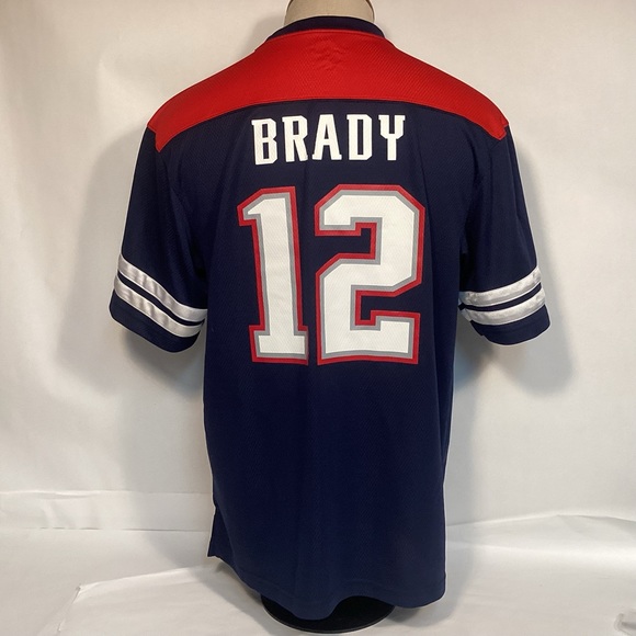 New England Patriots Tom Brady mens Jersey size large Distressed - Picture 3 of 10
